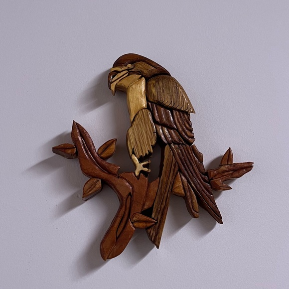 Vintage Wooden Parrots - Set of 2 🦜 - Picture 2 of 3